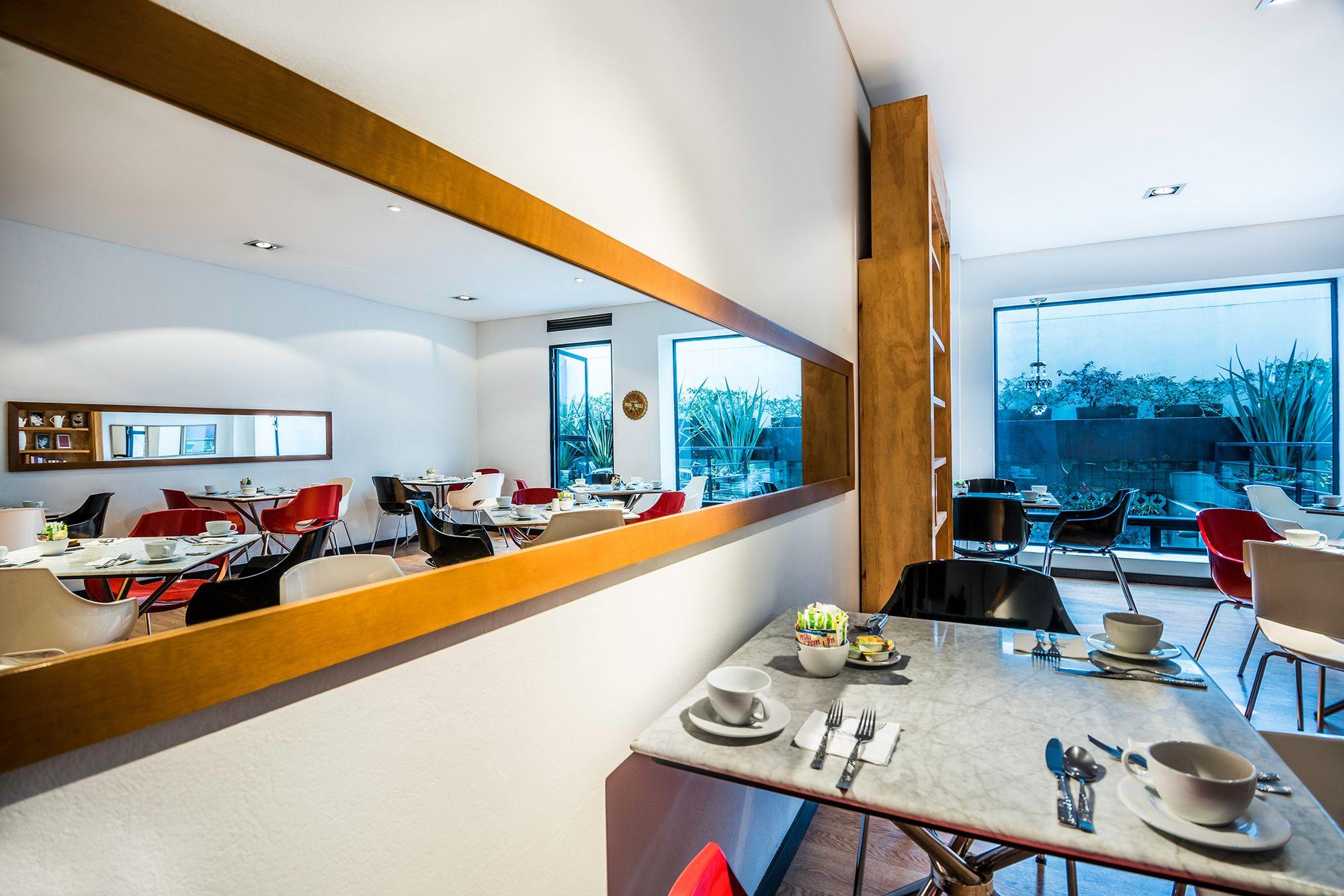 Hotel Viaggio Nueve Tres Bogota Exterior photo